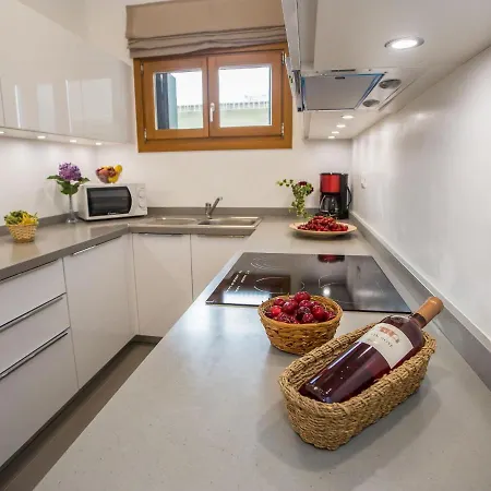 Maj - Ana - Luxury Family With Pool * Poreč