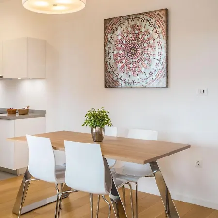 Maj - Ana - Luxury Family With Pool * Poreč