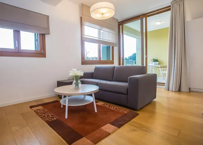 Maj - Ana - Luxury Family With Pool Apartment Poreč