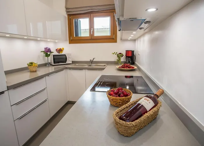 Maj - Ana - Luxury Family With Pool * Poreč