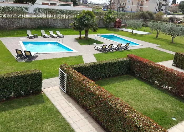 Daire Maj - Ana - Luxury Family With Pool Poreč